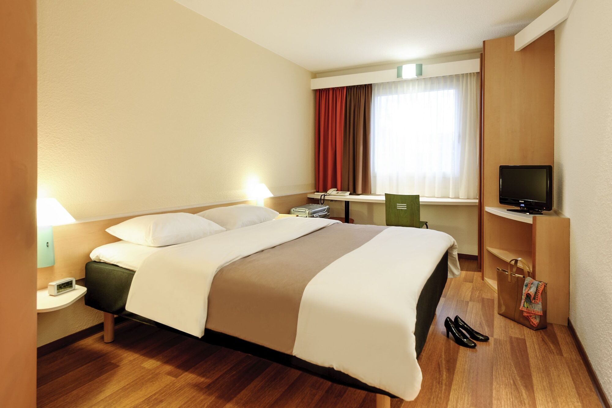 Hotel Ibis Fribourg Extérieur photo